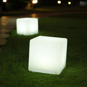 Cubo Multicor Luminoso Solar  32 x 30 x 30 cm